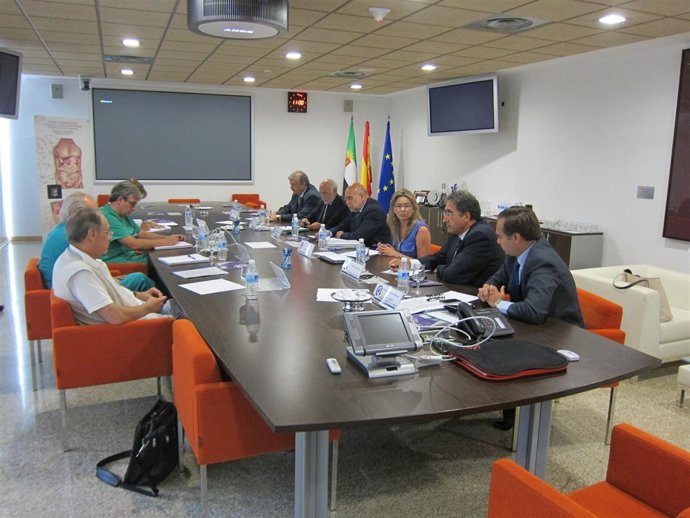 Reunión Gobex Con Responsables CCMI De Cáceres