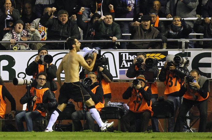 Jonas Gonçalves, Jugador Del Valencia
