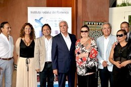 El Consejero Luciano Alonso Con Representantes Del Mundo Del Flamenco