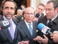 Economía/Legal.- La familia de Ruiz-Mateos califica de "desproporcionada" la detención del empresario