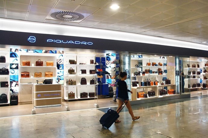 Tienda en Barajas Piquadro