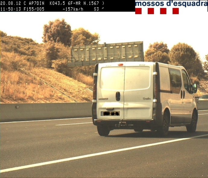 Furgoneta A 157 Km/H En La AP-7