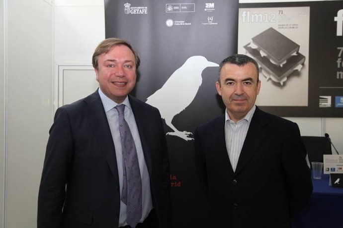 El Alcalde De Getafe Y El Escritor Lorenzo Silva