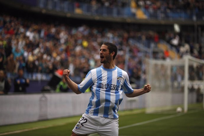 Isco celebra un gol con el Málaga