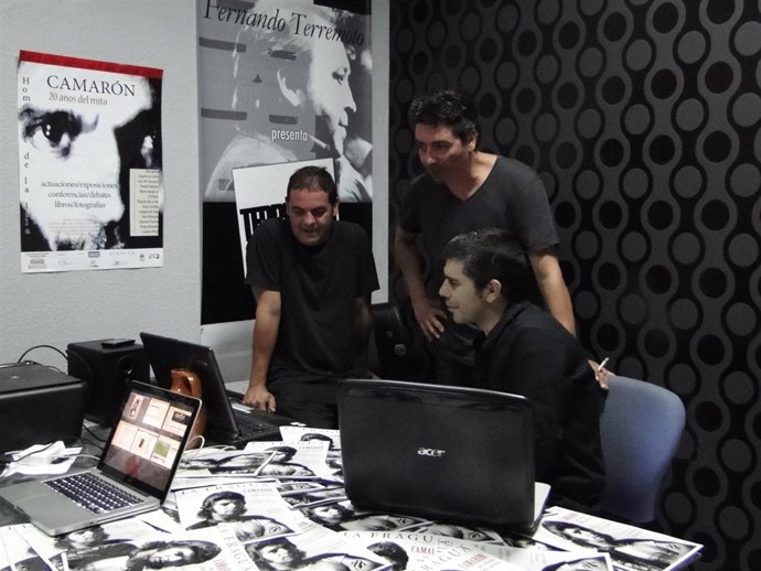 El Equipo De La Revista 'La Fragua'