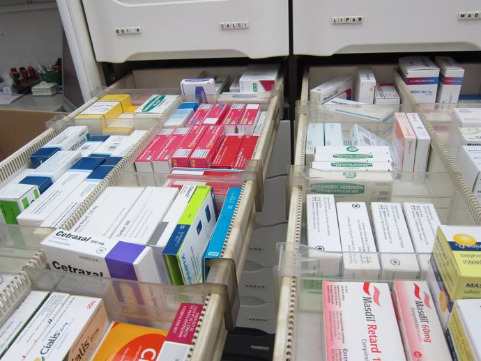 El gasto farmacéutico baja un 28% en la Comunitat en julio