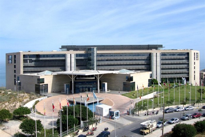 Fachada de la Oficina de Armonización del Mercado Interior (OAMI)