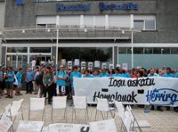 Un franciscano lidera una marcha en apoyo a los presos enfermos