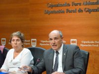 PVasco.-Gobierno vasco dice que va a "desobedecer" los recortes en Sanidad  y seguirá atendiendo a los inmigrantes