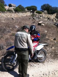 Policías forestales de Madrid piden un endurecimiento de penas para los incendiarios y medios adecuados para combatirlos