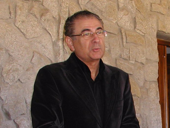 Roberto Verino