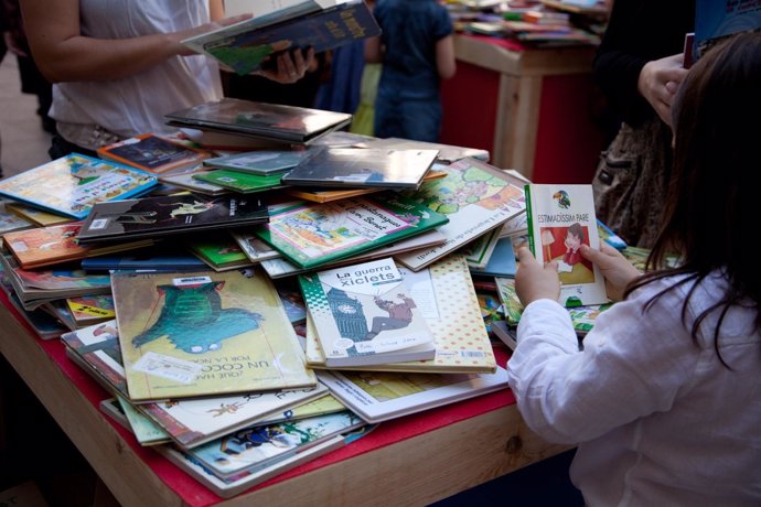 Món Llibre, Libros Infantiles, Niños, Lectura, Editorial, Sant Jordi