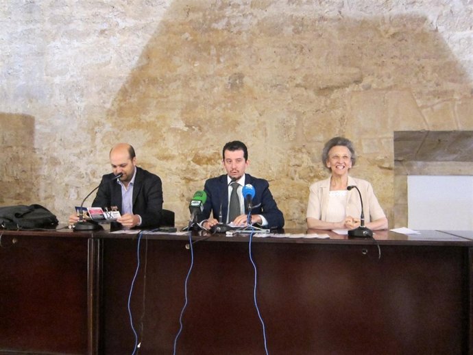 Borja Quintas, Juan Pablo García y MArgarita Morais.