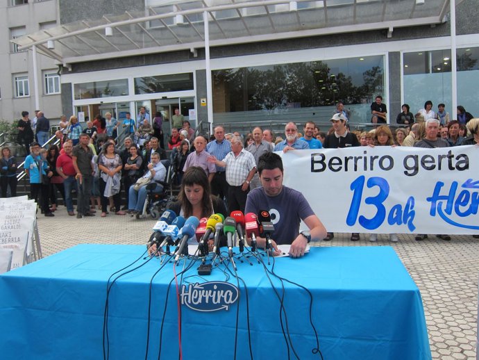 Rueda de prensa de Herrira