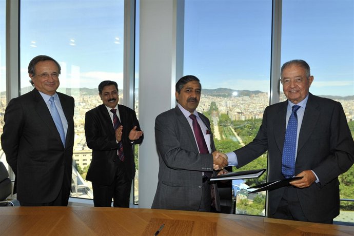 Firma Del Acuerdo Entre Gas Natural Fenosa Y La India Gail