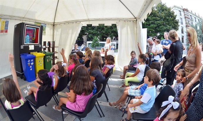 Guiñol campaña reciclaje