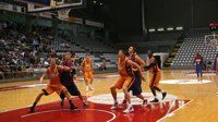 Baloncesto.- El Regal Barcelona arranca la pretemporada con una derrota ante el Valencia Basket (71-75) 