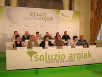 Mintegi (EH Bildu) critica el comportamiento "excluyente" del PP