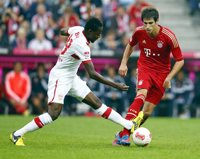 Fútbol/Bundesliga.- (Crónica) El Bayern de Múnich abusa del Stuttgart (6-1) en el debut de Javi Martínez 