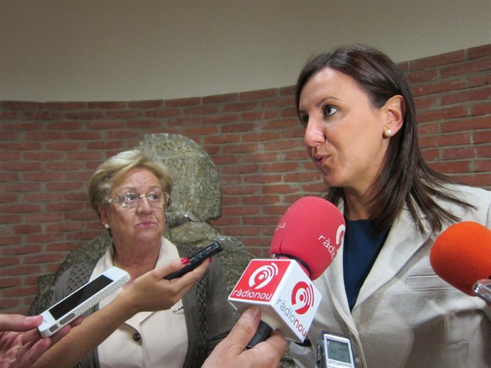 Presidenta de Tyrius, Asunción Francés, y la consellera de Eduación, MJ Catalá