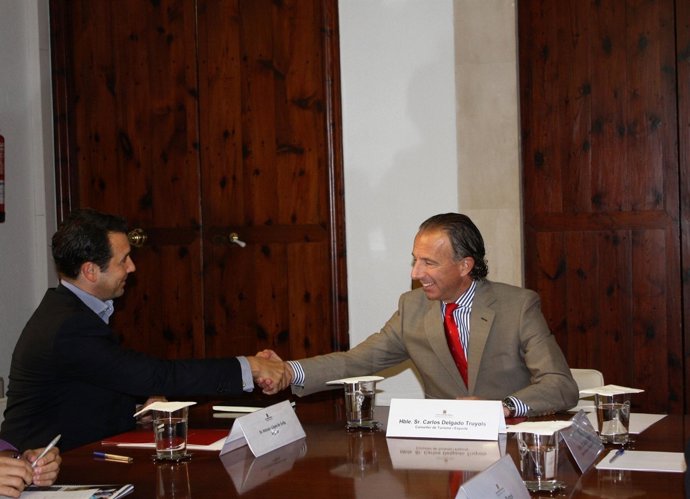 Carlos Delgado Y El Presidente De Segittur