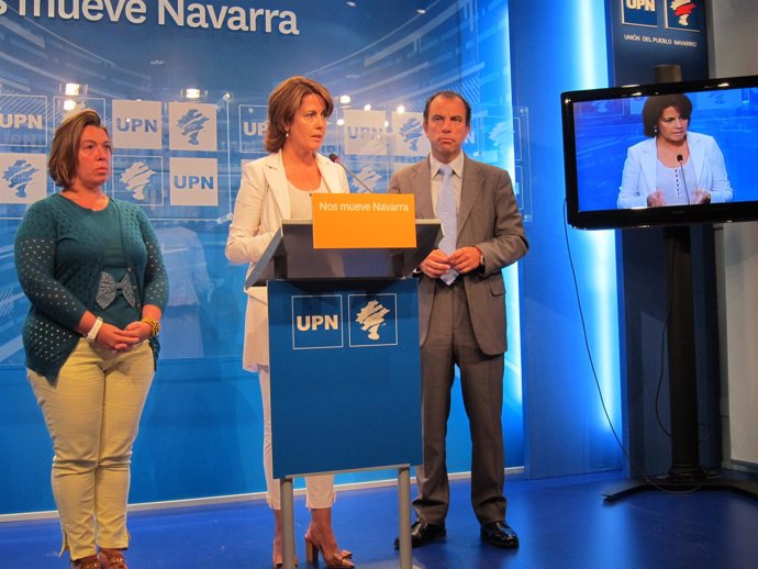 Amelia Salanueva, Yolanda Barcina y Carlos García Adanero, de UPN