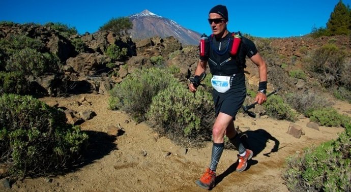 Corredor Con El Teide Al Fondo