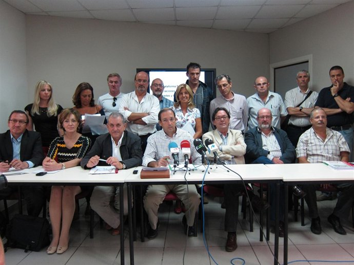 La Plataforma De Sindicatos Y Asociaciones De Empleados Públicos Contra Recortes