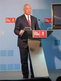 Pachi Vázquez cree "justo" un debate a tres entre PP, PSOE y BNG y garantiza que su partido estará "en todos"