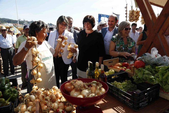 FOTOS: ROSA QUINTANA DESTACA QUE GALICIA PRODUCIU O PASADO ANO MÁIS DE 25.000 TO