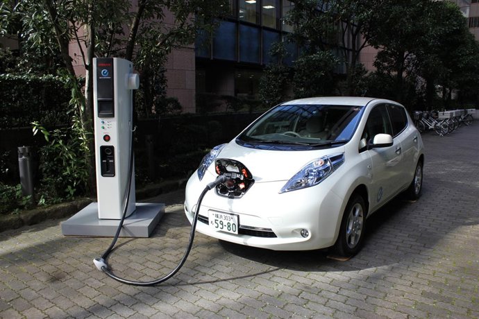 Nissan, Estación Recarga Coche Eléctrico