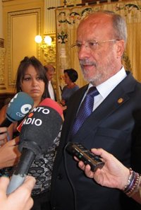 De la Riva, convencido de que el mundo taurino arropará la vuelta de los toros a TVE, que se estrena en Valladolid