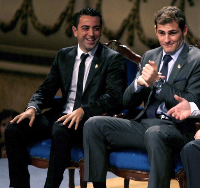Xavi Hernández e Iker Casillas 