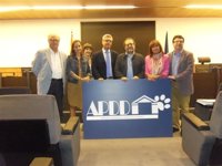 Parlamentarios defensores de animales avisan de que corridas de toros en horario infantil suponen un "retroceso social"