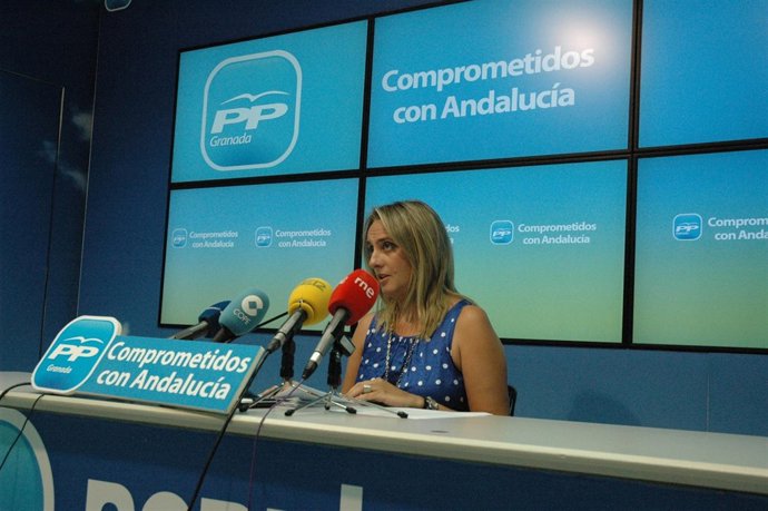 La portavoz de Educación del PP en el Parlamento Andaluz, Marifrán Carazo