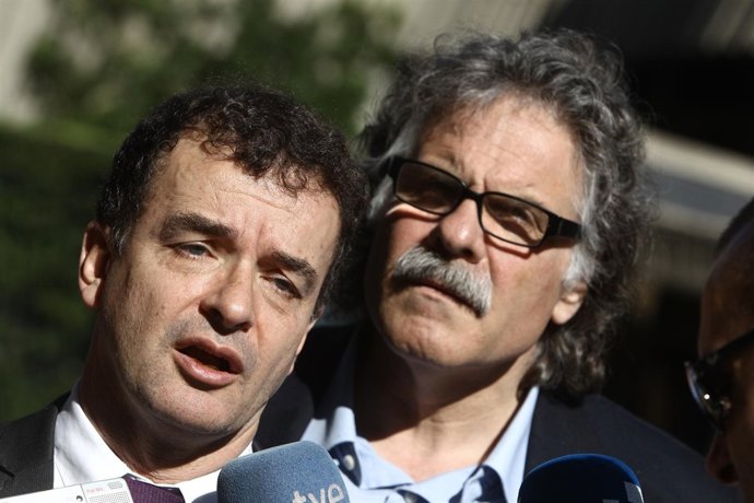 Alfonso Bosch Y Joan Tardá Presenta Un Recurso Ante El TC