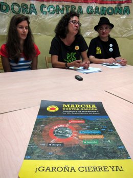 Miembros de la Coordinadora, en la rueda de prensa