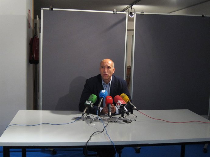 El portavoz del grupo municipal socialista, José Antonio Diez