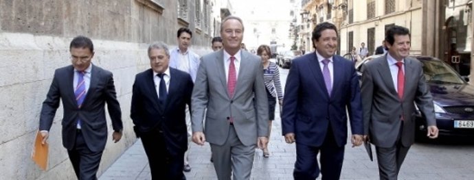 Fabra Con Presidentes Y Secretarios Generales Provinciales Del PPCV