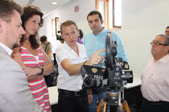 Vázquez Y Pacheco, En La Casa Del Cine