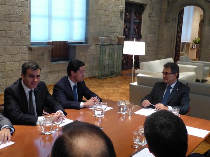 E.Bañuelos (Veremonte) y el pte.Catalán Artur Mas