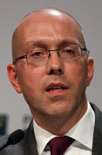 Asmussen avisa de que se impondran "duras condiciones" en las compras de deuda