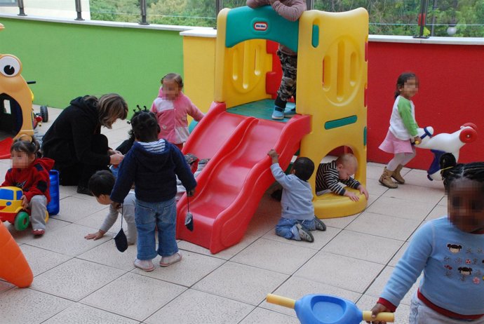 Niños Atendidos En Escuela Infantil De Casa Caridad