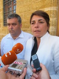 La Junta pide "prudencia" al Gobierno para no tratar los problemas sociales "desde un punto de vista policial"