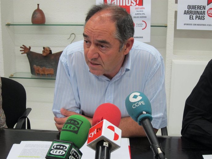 El secretario general de UGT León, Arturo Fernández