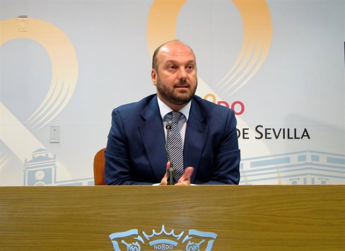 El portavoz del equipo de gobierno del Ayuntamiento de Sevilla, Francisco Pérez