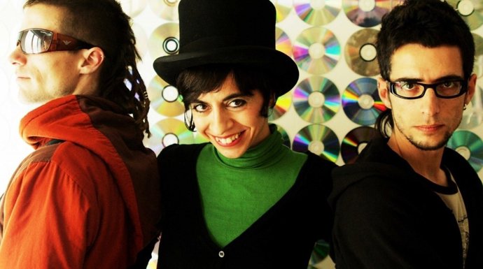 Lagarto Amarillo, uno de los grupos participantes