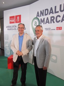 Griñán y el secretario general del PSOE cordobés, Juan Pablo Durán