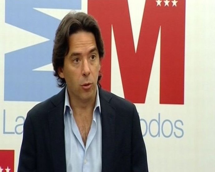 Manglano cree que hay un error en los ingresos de 2013