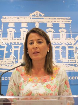 Elena Nevado, Alcaldesa De Cáceres.